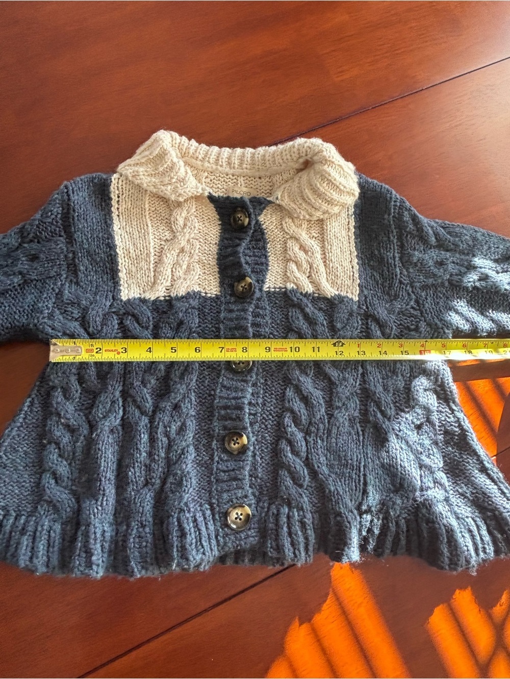 Pilcro Navy and Cream Shawl-Collar Cable Knit Cardigan sz XXS - Picture 10 of 14